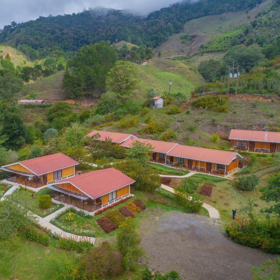 Hotel De Montana Suria San Gerardo de Dota Kültér fotó