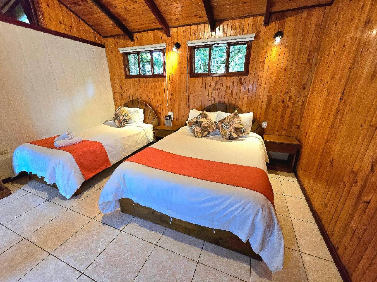Hotel De Montana Suria San Gerardo de Dota Szoba fotó
